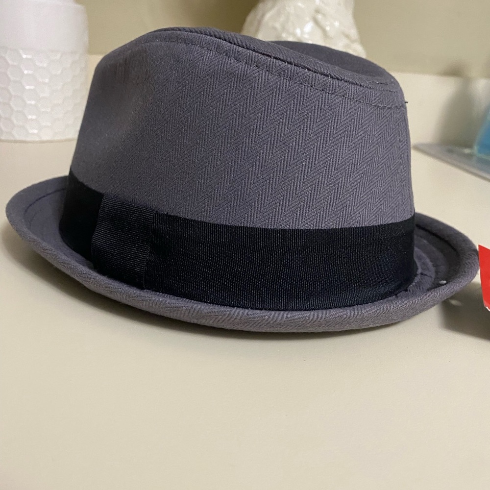 Small - baby boy fedora 12-18 months. Never worn. New with tags